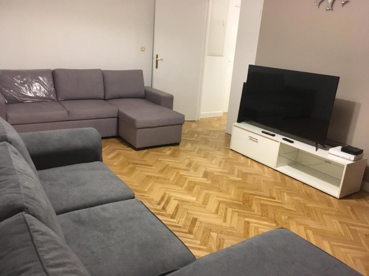 Appartement A Proximite De Disney De Val D Europe مونتِفرا المظهر الخارجي الصورة