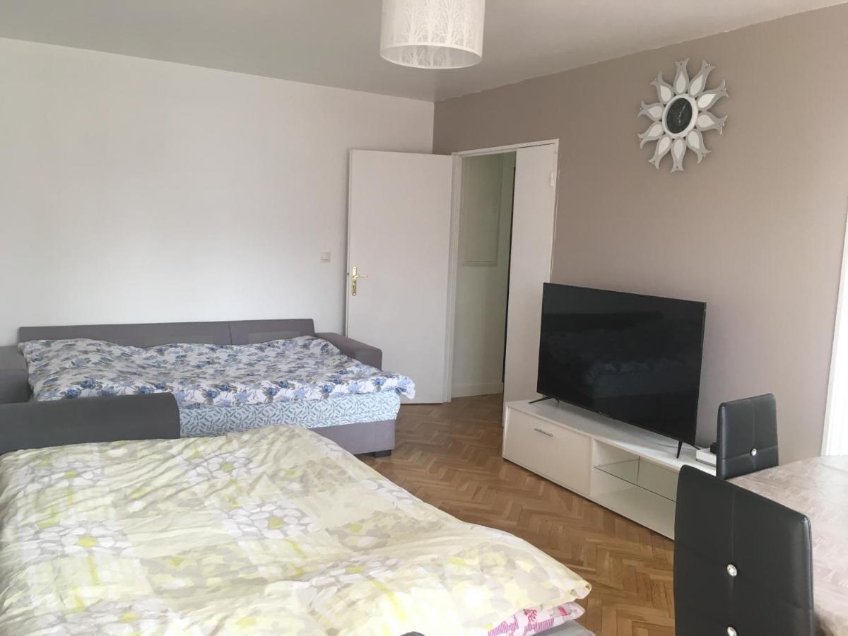 Appartement A Proximite De Disney De Val D Europe مونتِفرا المظهر الخارجي الصورة